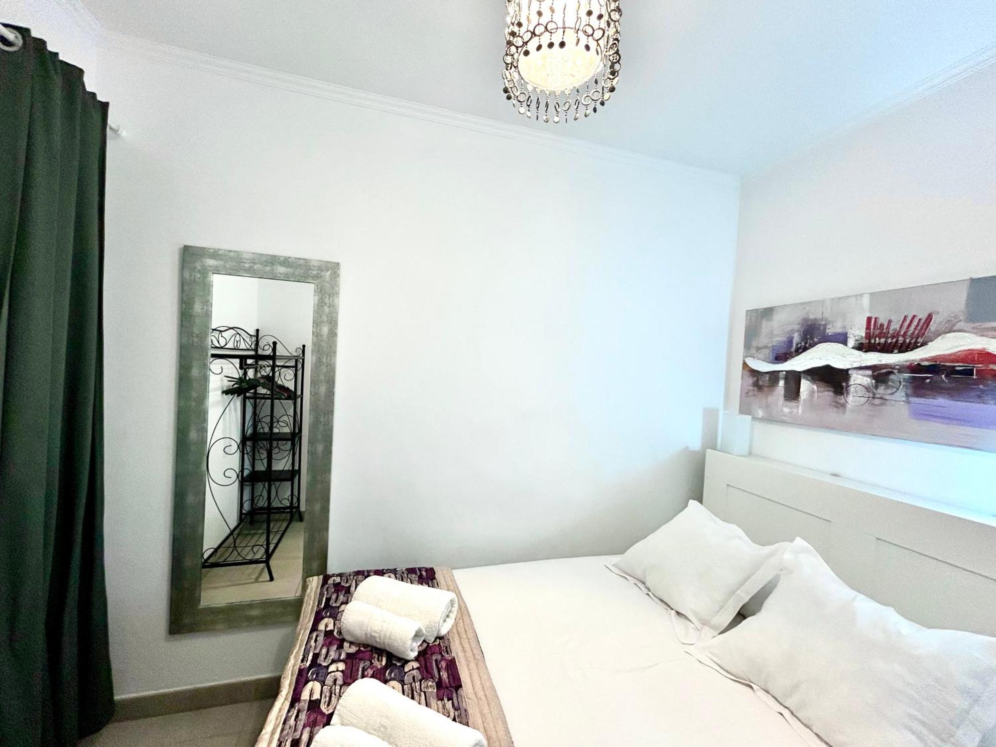 Apartment Sagrera บาร์เซโลนา ภายนอก รูปภาพ
